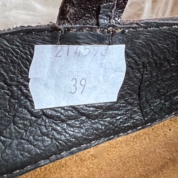 NAOT Brown Leather Mary Jane Shoe  Comfort Flat Sz EU 39/ US Size 8-8.5 - Picture 9 of 12